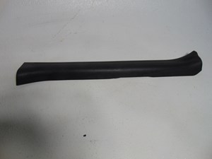 2014 Nissan Juke Nismo RS Front RH Door Sill Kick Plate 769B4 1KA0A