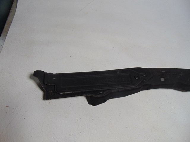 2014 Nissan Juke Wiper Cowl 66862 1KM1E