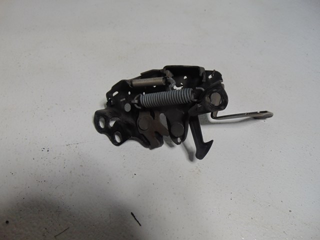 2014 Nissan Juke Hood Latch