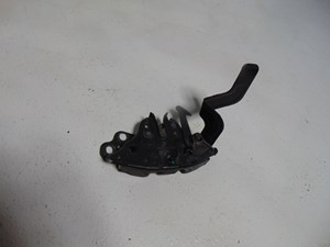 2014 Nissan Juke Hood Latch
