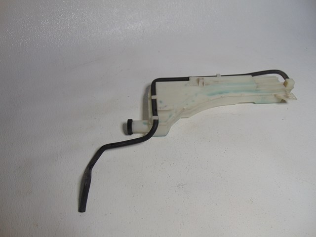 2014 Nissan Juke Radiator Overflow Bottle