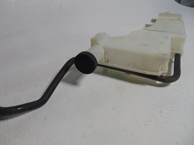 2014 Nissan Juke Radiator Overflow Bottle