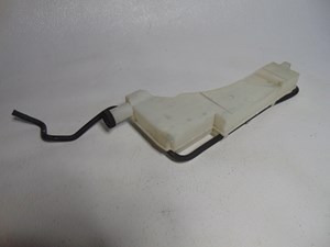 2014 Nissan Juke Radiator Overflow Bottle