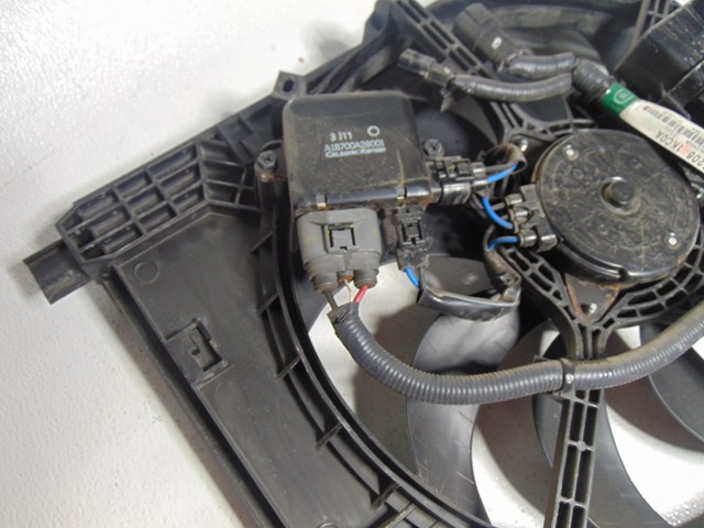 2014 Nissan Juke Auto AWD Radiator Cooling Fan Assy