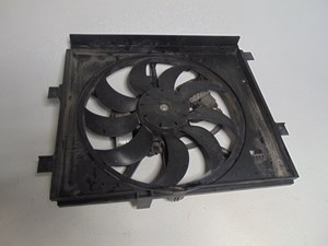 2014 Nissan Juke Auto AWD Radiator Cooling Fan Assy