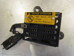 2003 Lexus IS300 RH Passenger Daytime Running Light Resistor 82695-53010