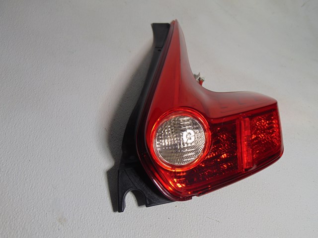 2014 Nissan Juke RH Passenger Tail Light