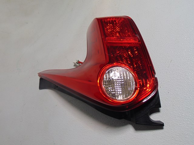 2014 Nissan Juke RH Passenger Tail Light