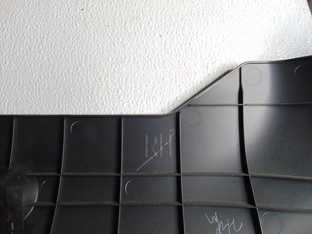 2014 Nissan Juke Nismo RS RH Lower Dash Trim Panel 68920 1KA0A