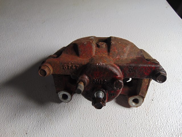 2014 Nissan Juke Nismo RS Front LH Driver Caliper