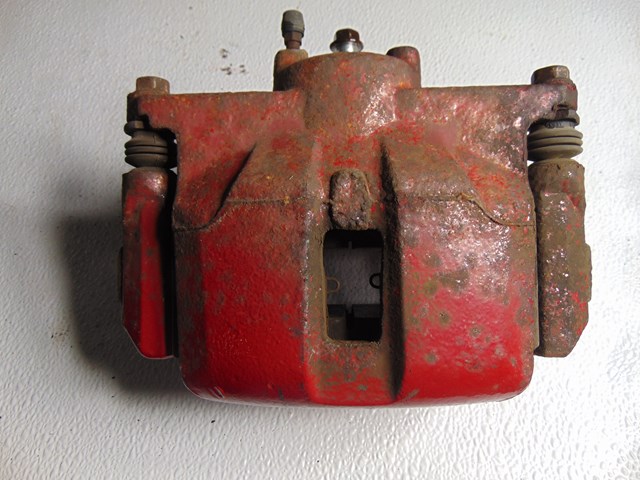 2014 Nissan Juke Nismo RS Front RH Passenger Caliper