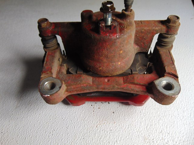 2014 Nissan Juke Nismo RS Front RH Passenger Caliper