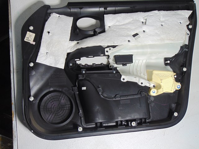 2014 Nissan Juke Nismo RS Front LH Driver Door Panel 80901 1KA0A