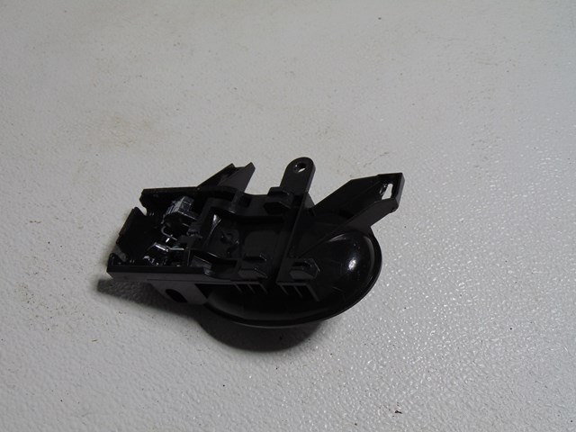 2014 Nissan Juke Front LH Driver Interior Door Handle