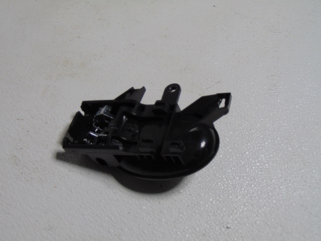 2014 Nissan Juke Front LH Driver Interior Door Handle