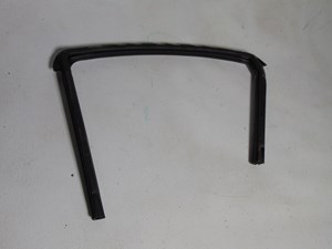 2014 Nissan Juke Rear LH Driver Interior Window Seal