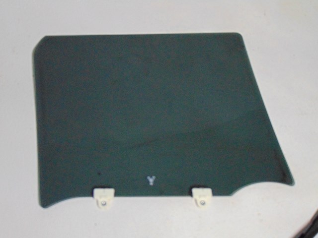 2014 Nissan Juke Rear LH Driver Door Glass