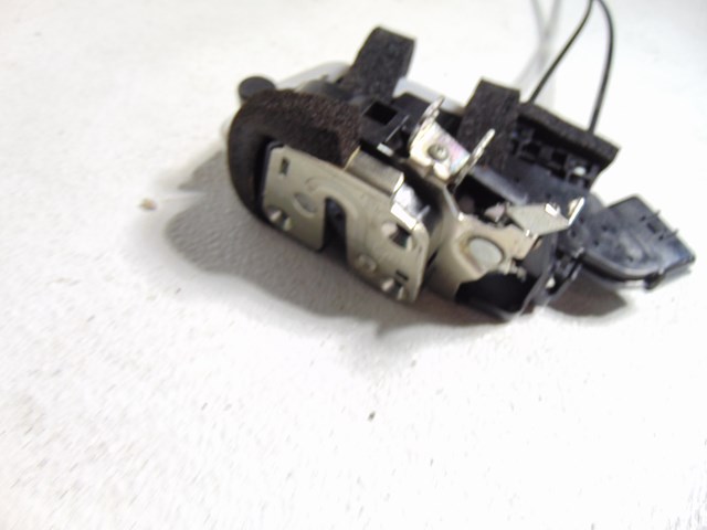 2014 Nissan Juke Front RH Passenger  Door Lock Actuator