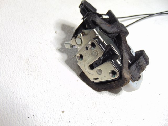 2014 Nissan Juke Front RH Passenger  Door Lock Actuator