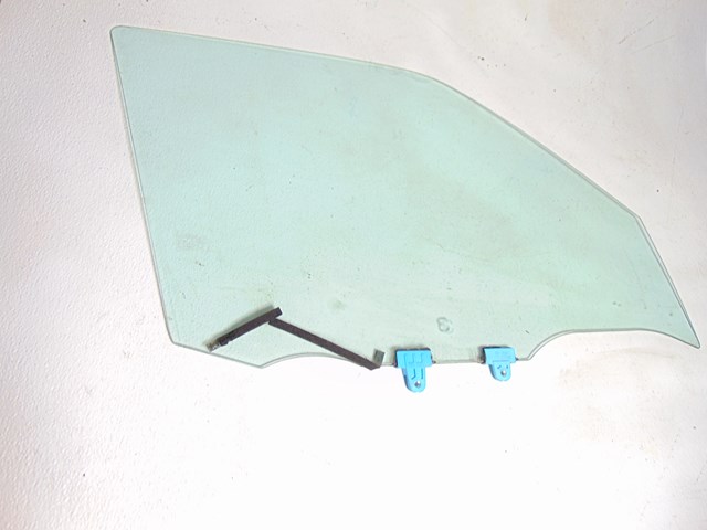 2014 Nissan Juke Front RH PassengerDoor Glass