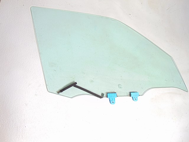 2014 Nissan Juke Front RH PassengerDoor Glass