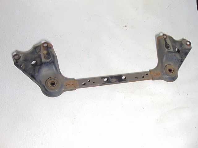 2014 Nissan Juke AWD Front Subframe Stay Frame Brace Crossmember