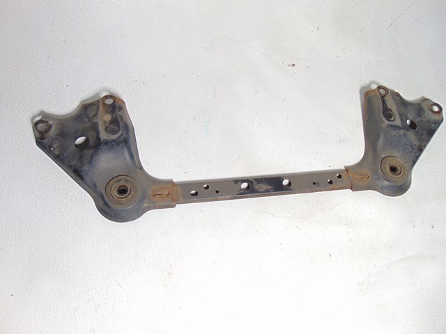 2014 Nissan Juke AWD Front Subframe Stay Frame Brace Crossmember