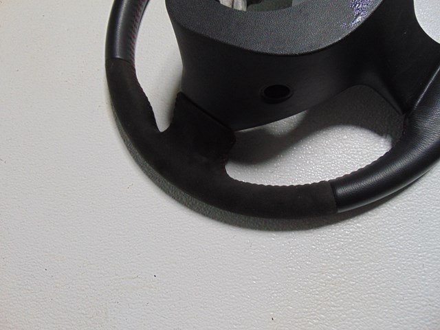 2014 Nissan Juke Nismo RS Alcantara Suede Steering Wheel-Read Description