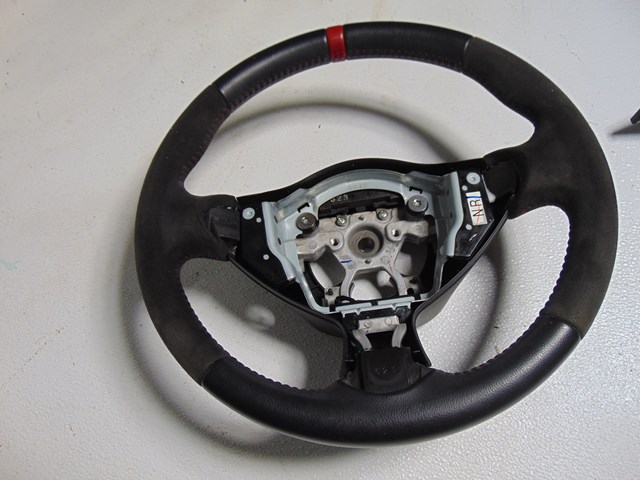 2014 Nissan Juke Nismo RS Alcantara Suede Steering Wheel-Read Description