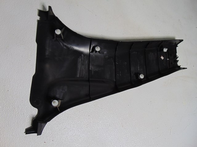 2014 Nissan Juke RH Passenger Lower B Pillar Trim 76915 1KA0B