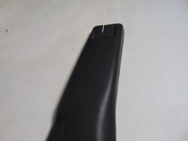 2014 Nissan Juke RH Passenger Lower B Pillar Trim 76915 1KA0B