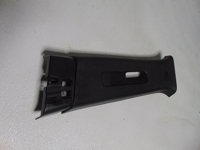 2014 Nissan Juke LH Driver Upper B Pillar Trim 76914 1KA0A