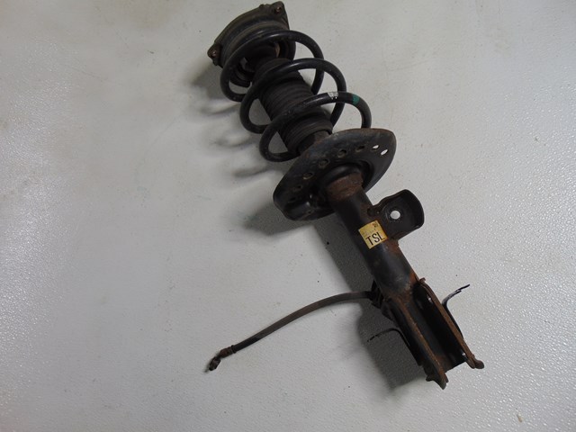 2014 Nissan Juke Nismo RS Front LH Driver Strut 54303 3YW1A