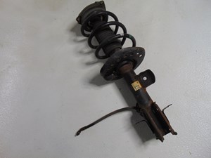 2014 Nissan Juke Nismo RS Front LH Driver Strut 54303 3YW1A