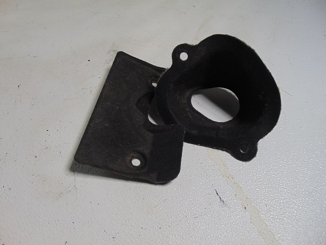 2014 Nissan Juke Steering Column Carpet Trim