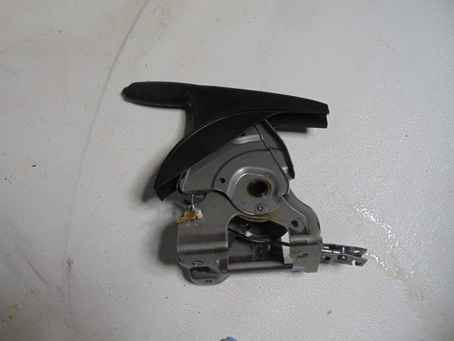 2014 Nissan Juke Emergency Brake Handle