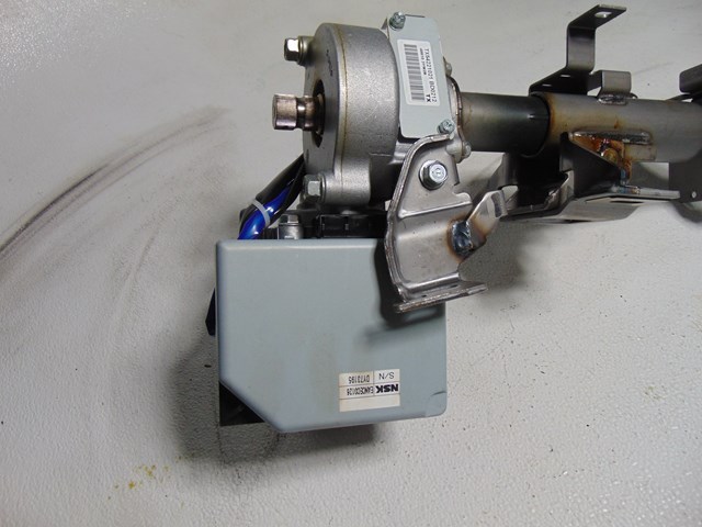 2014 Nissan Juke Floor Shift Nismo RS AWD Steering Column