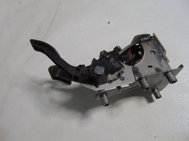 2014 Nissan Juke Nismo RS Pedal Assembly Gas & Brake