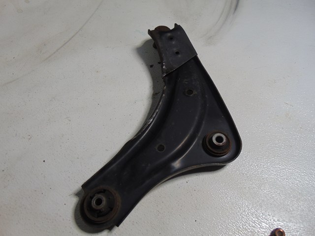 2014 Nissan Juke AWD Front RH Passenger Lower Control Arm