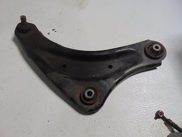 2014 Nissan Juke AWD Front RH Passenger Lower Control Arm