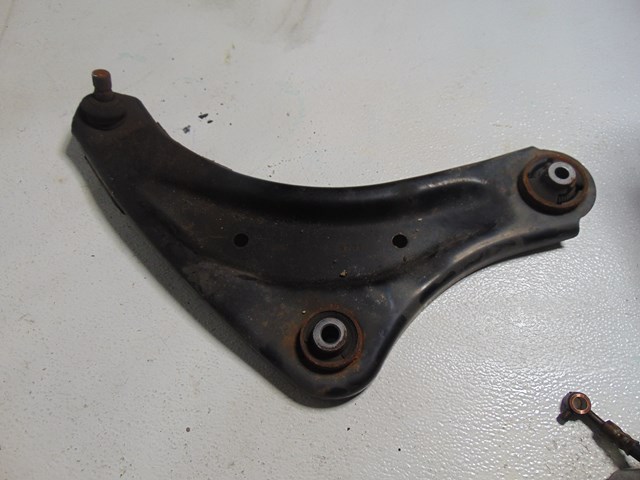 2014 Nissan Juke AWD Front RH Passenger Lower Control Arm