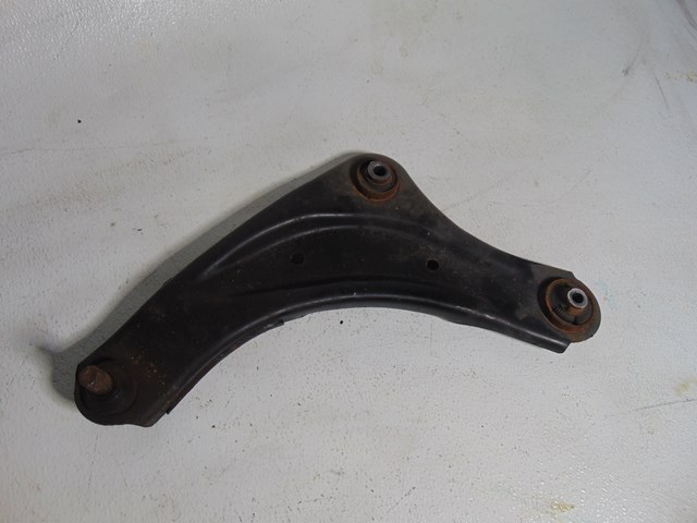 2014 Nissan Juke AWD Front LH Driver Lower Control Arm