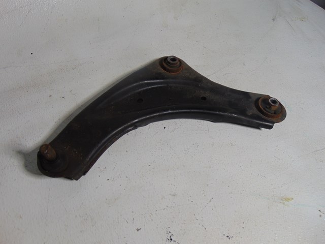 2014 Nissan Juke AWD Front LH Driver Lower Control Arm