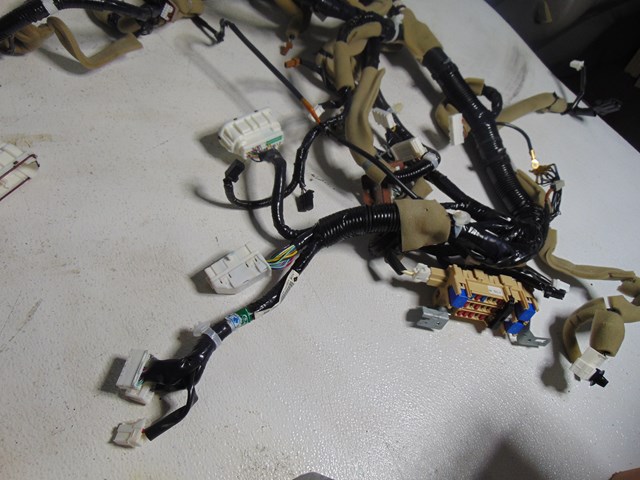 2014 Nissan Juke Nismo RS Dash Wire Harness 24010 3YW0A