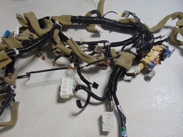 2014 Nissan Juke Nismo RS Dash Wire Harness 24010 3YW0A