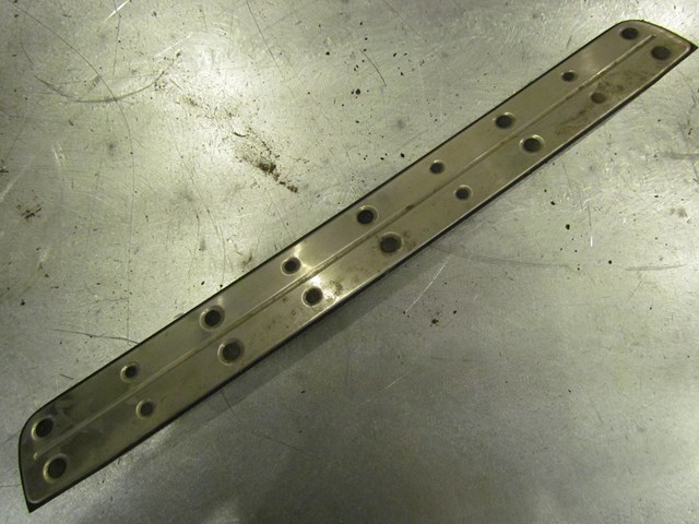 2003 Lexus IS300 Front LH Drivers Door Sill Kick Plate 67910-53010