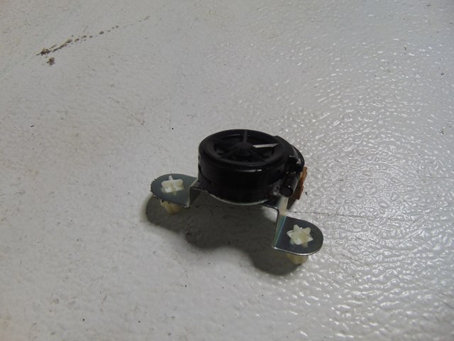2014 Nissan Juke Front RH Tweeter Speaker 281E1 1KL0A
