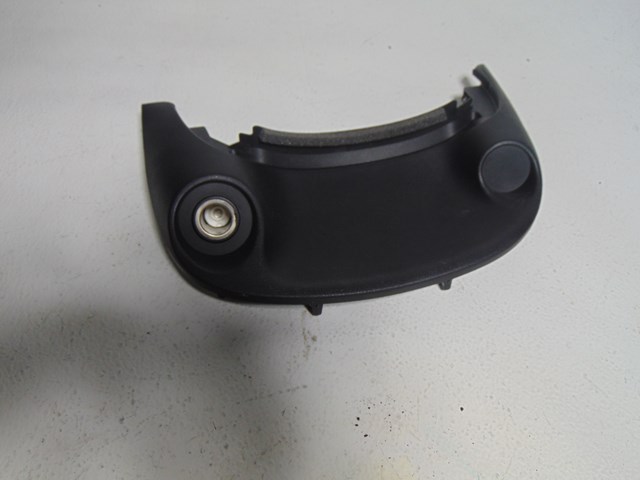 2014 Nissan Juke Nismo RS Center Dash Power & USB Panel 682521KA0A