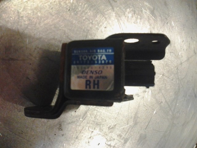 2003 Lexus IS300 RH Front Air Bag Sensor