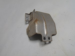 2014 Nissan Juke Front RH Passenger Axle Heat Shield